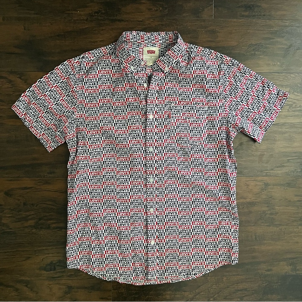 Levi’s shirt - Men’s Medium NWOT
